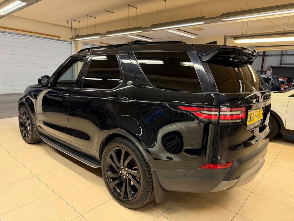 Land Rover Discovery .0 Td V6 First Edition 4Wd Euro 6 S S Black #4