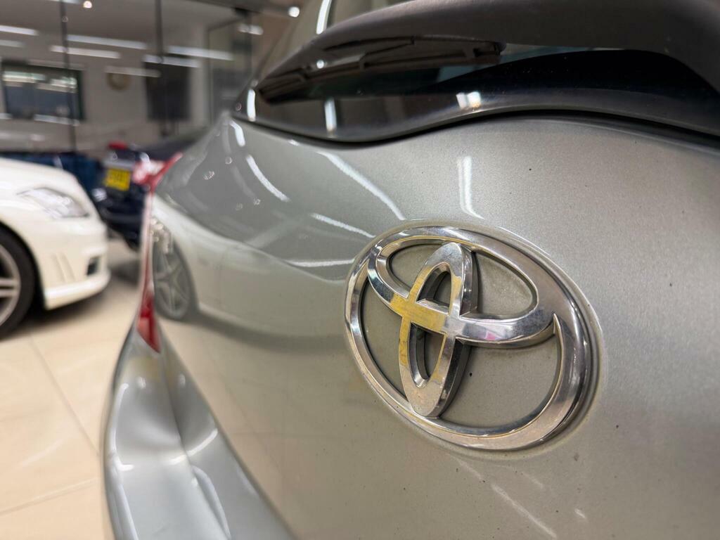 Toyota Yaris 1.33 Dual Vvt-i Tr Euro 4 S S Silver #6