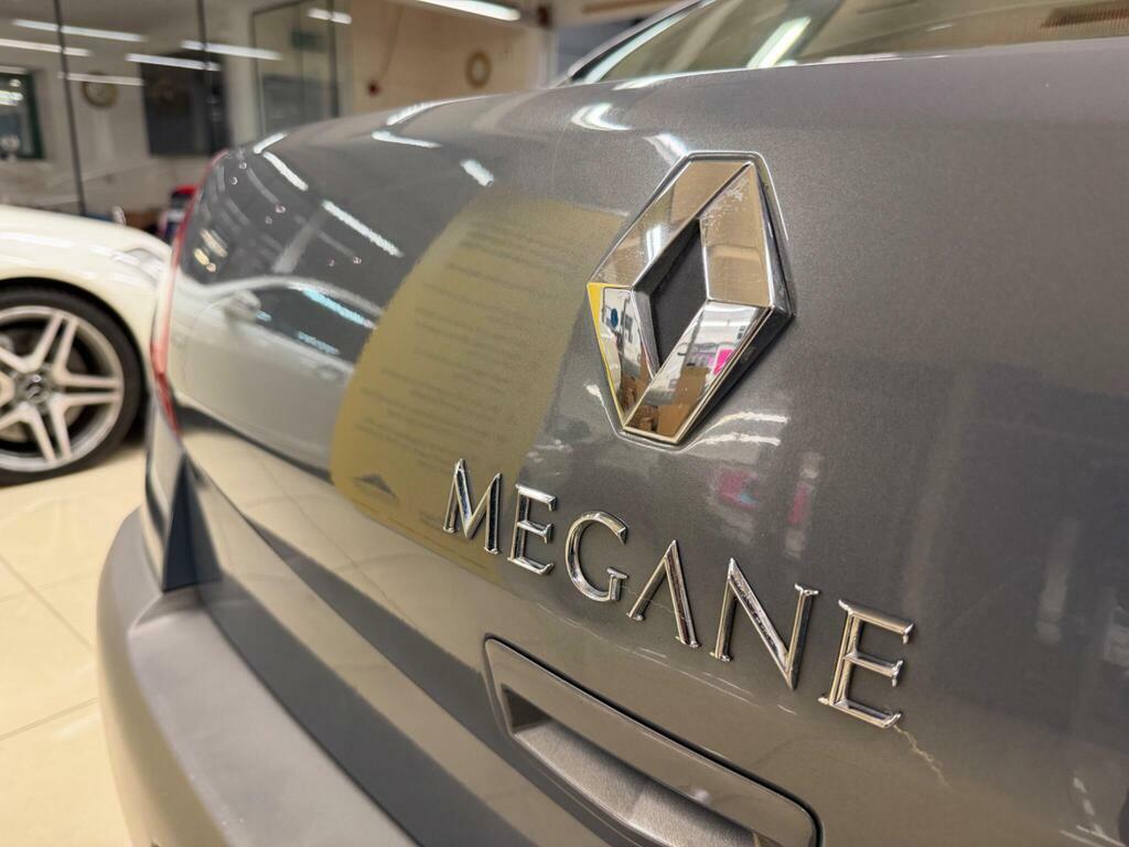 Renault Megane Dynamique Vvt 2-Door Silver #8