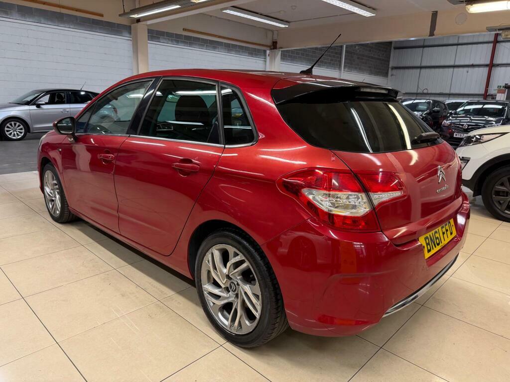 Citroen C4 1.6 Hdi 16V Exclusive Euro 5 Red #4