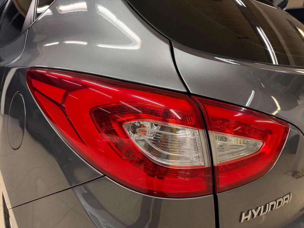 Hyundai Ix35 2.0 Crdi Premium 134 Bhp White #11