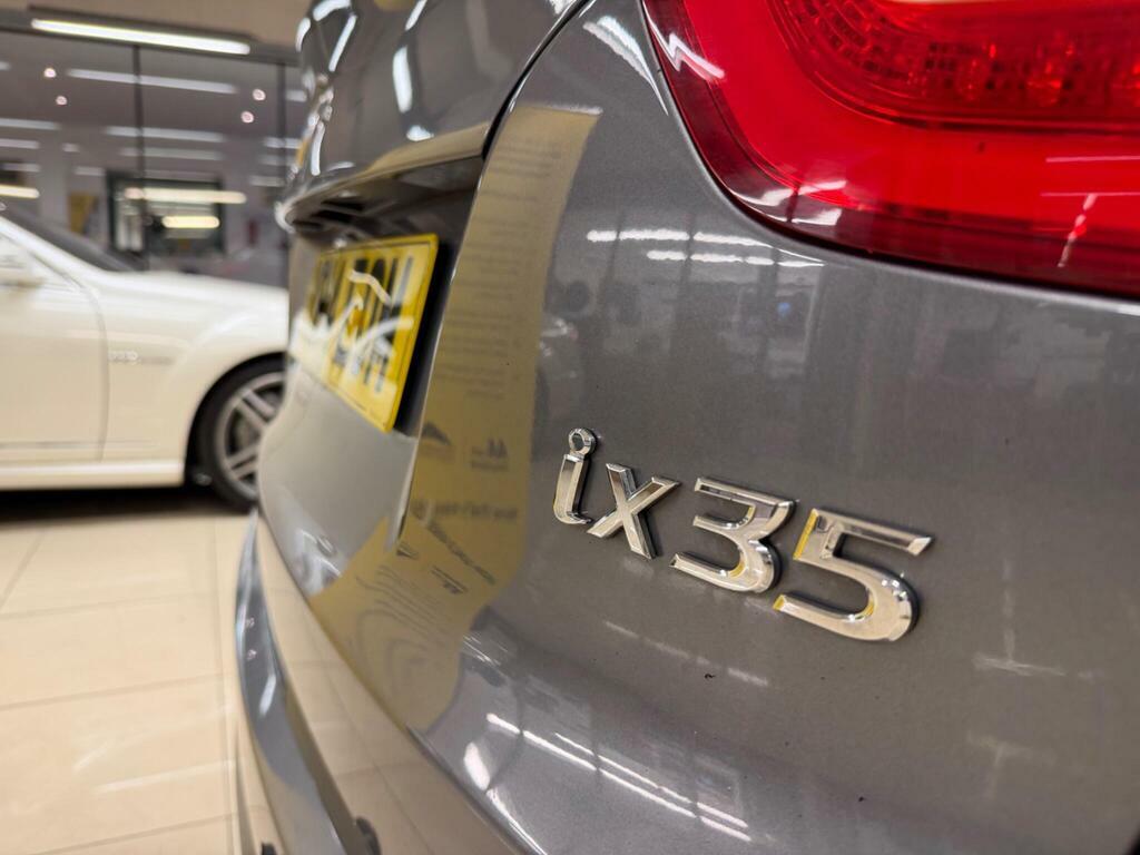 Hyundai Ix35 2.0 Crdi Premium 134 Bhp White #7
