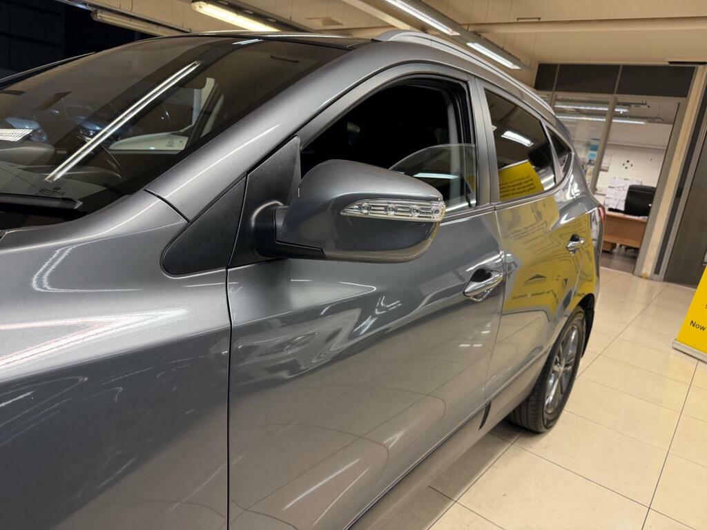 Hyundai Ix35 2.0 Crdi Premium 134 Bhp White #14
