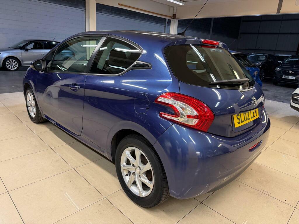 Peugeot 208 1.2 Vti Active Euro 5 Blue #4
