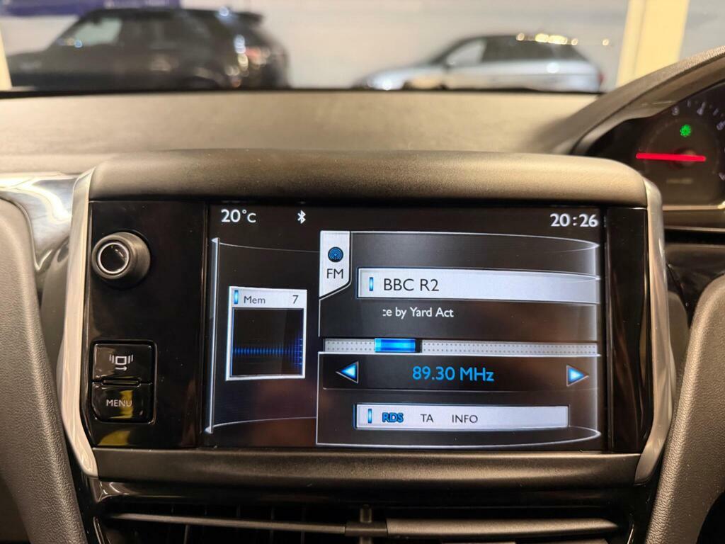 Peugeot 208 208 Active Blue #18