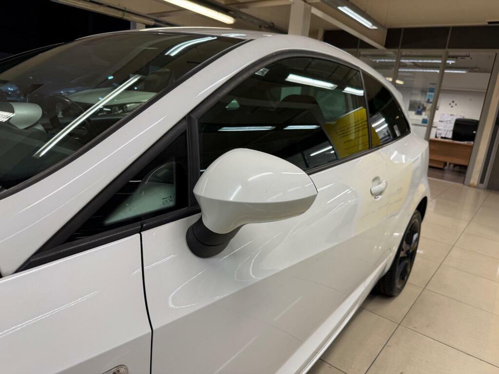 Seat Ibiza 1.4 Good Stuff 85 Bhp White #9