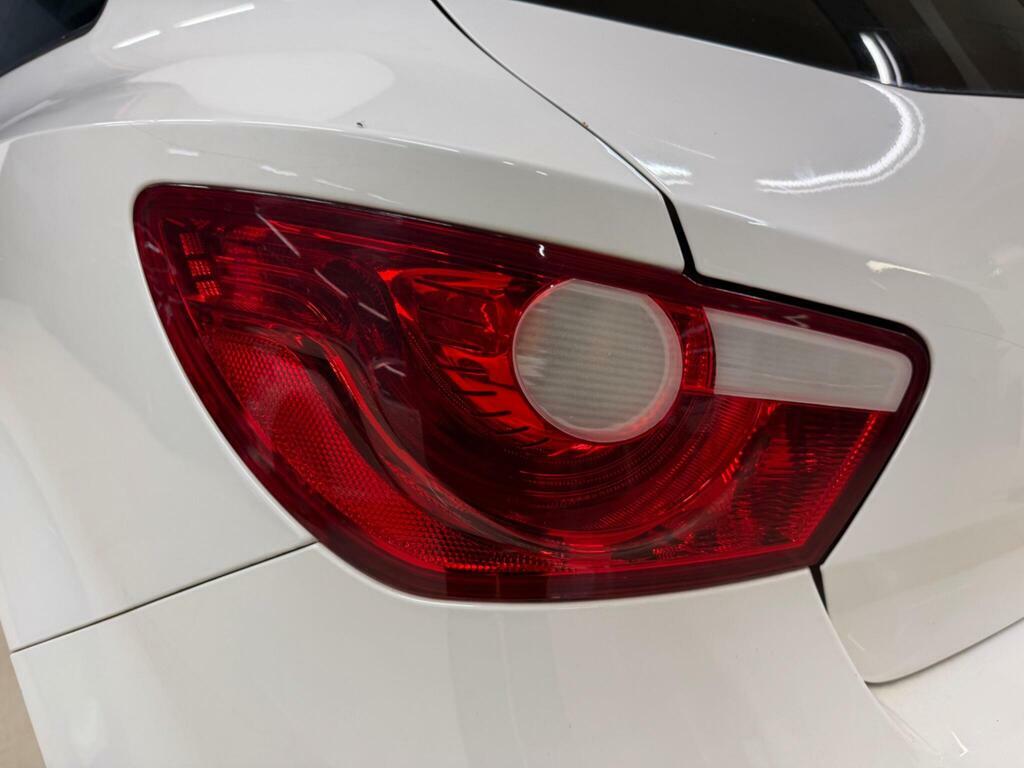 Seat Ibiza 1.4 Good Stuff 85 Bhp White #12