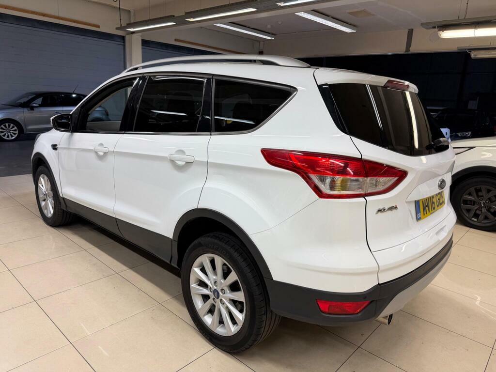 Ford Kuga 2.0 Tdci Titanium 2Wd Euro 6 S S White #4