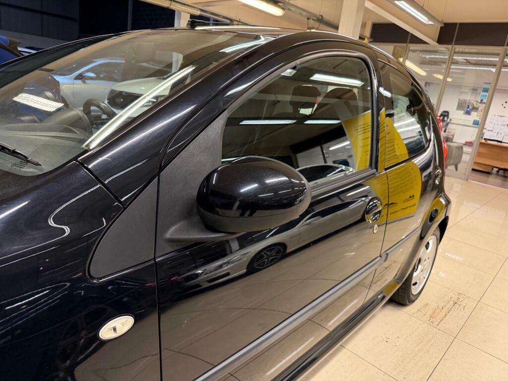 Peugeot 107 Hatchback Blue #10