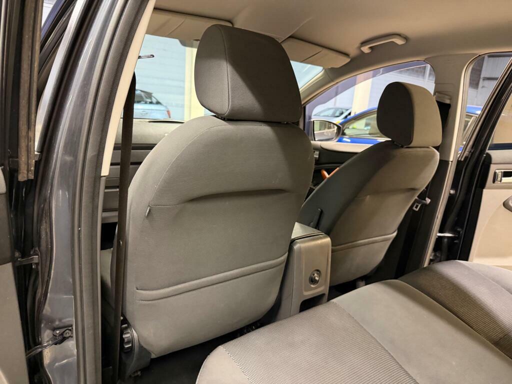 Ford Kuga 2.0Tdci 4X4 Zetec Station Silver #19