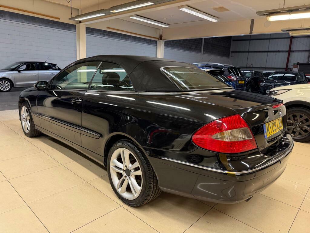 Mercedes-Benz CLK Silver #10