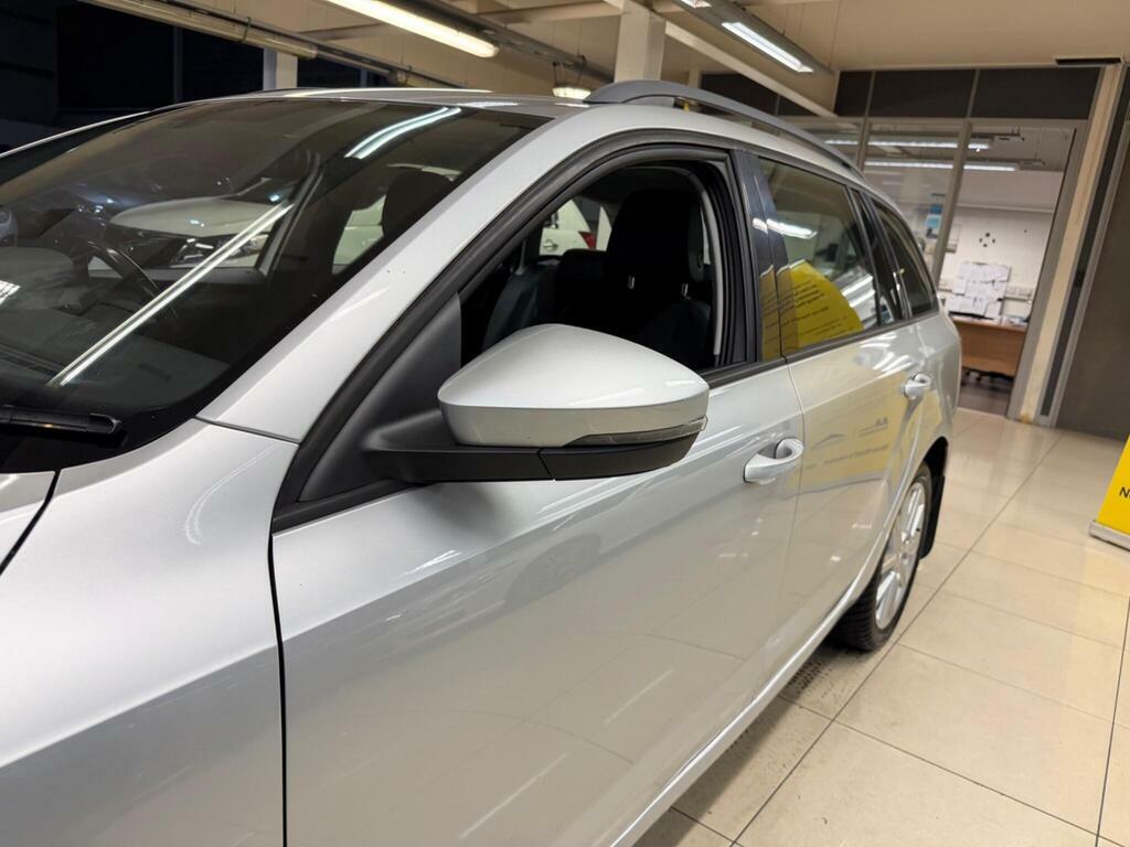 Skoda Octavia 1.6 Tdi Se Grey #12