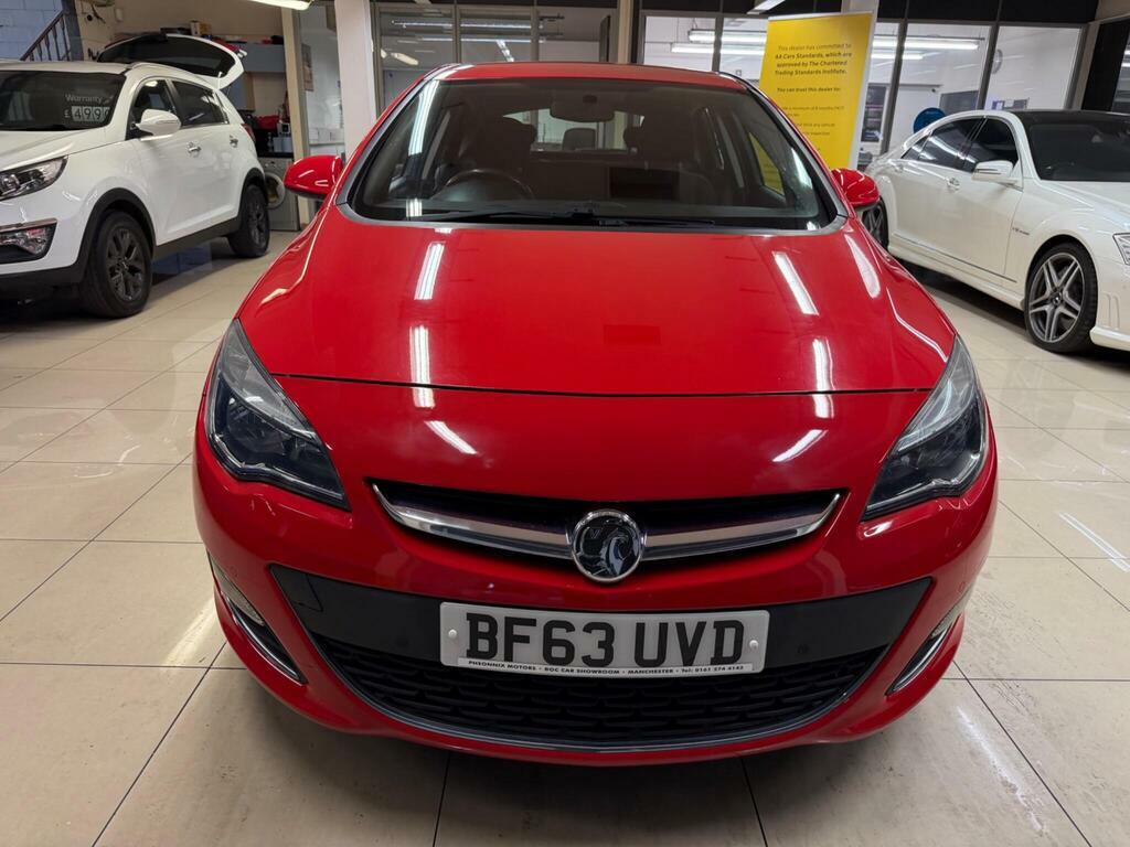 Vauxhall Astra 1.7 Cdti Ecoflex Sri Euro 5 Red #2