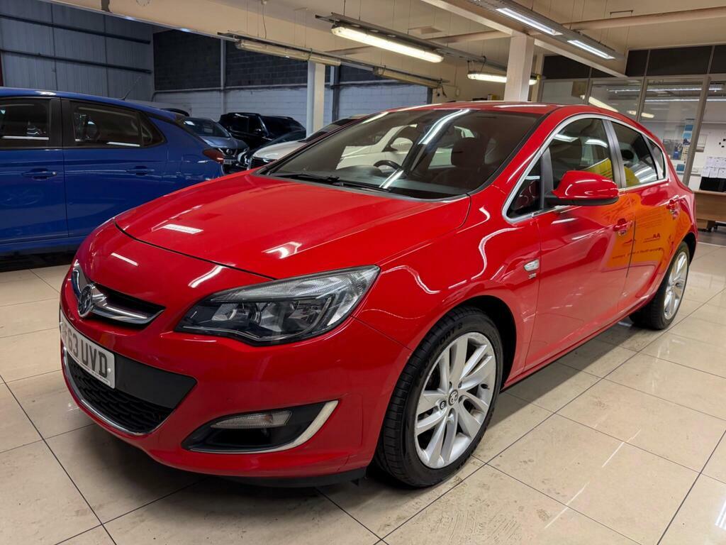 Vauxhall Astra 1.7 Cdti Ecoflex Sri Euro 5 Red #3
