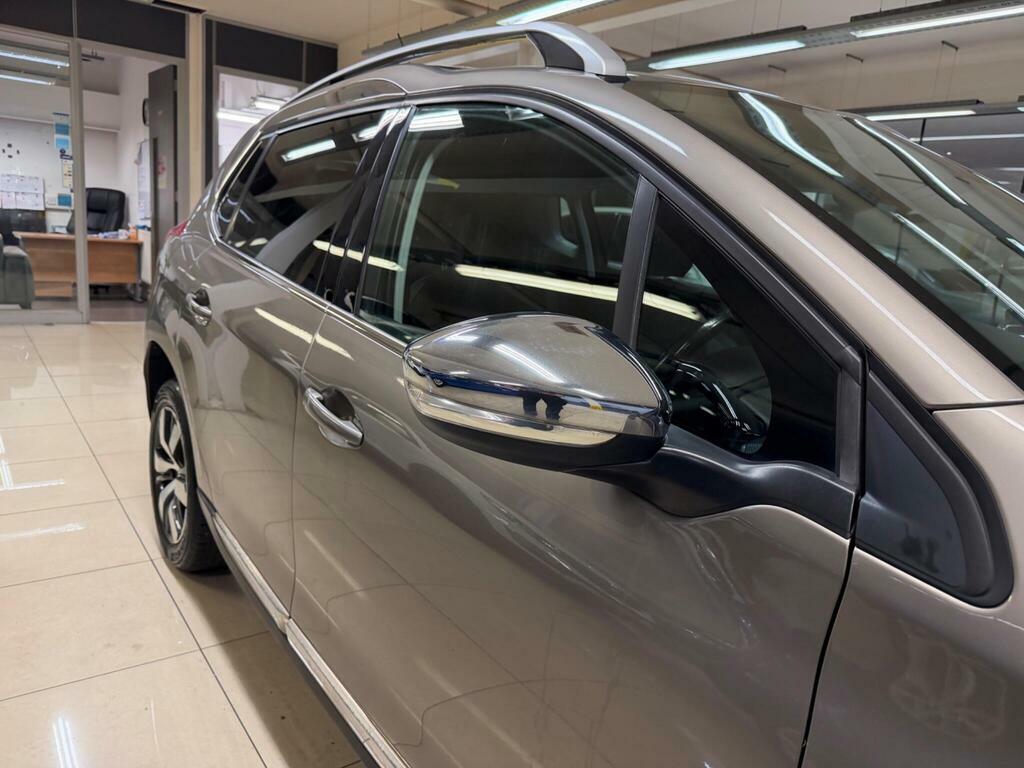 Peugeot 2008 2015 65 Pure White #13