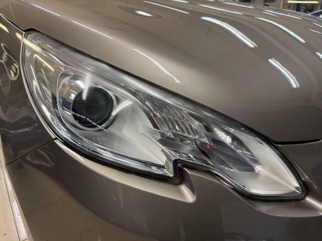 Peugeot 2008 2015 65 Pure White #9