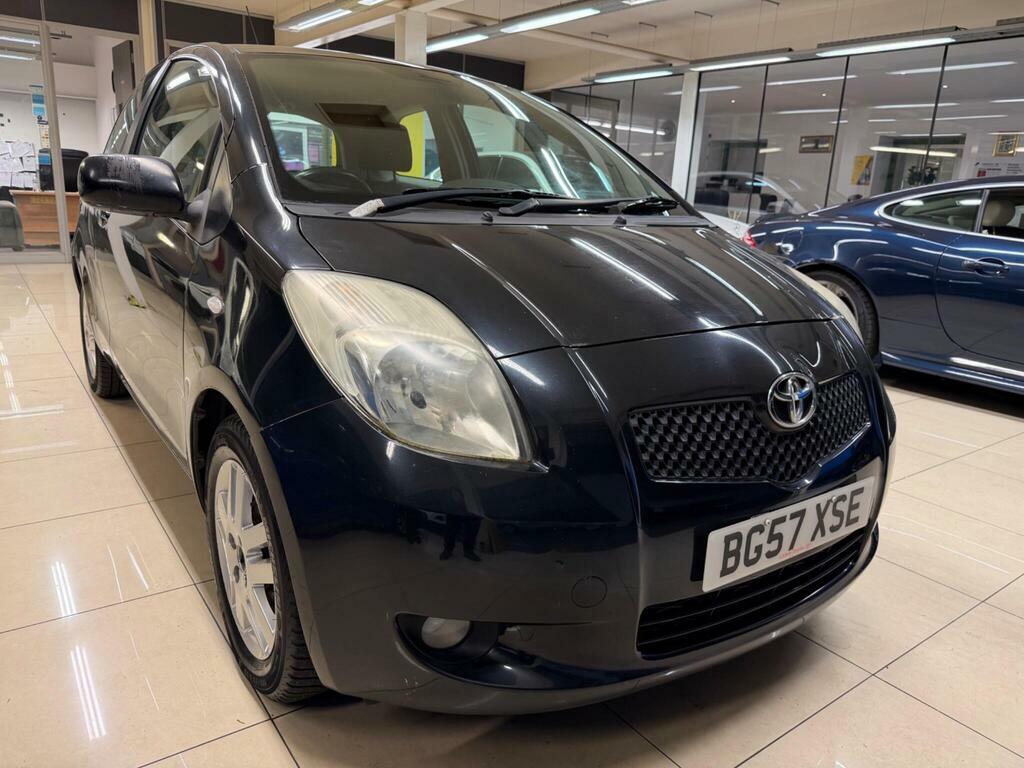 Toyota Yaris 1.3 Vvt-i Tr Black