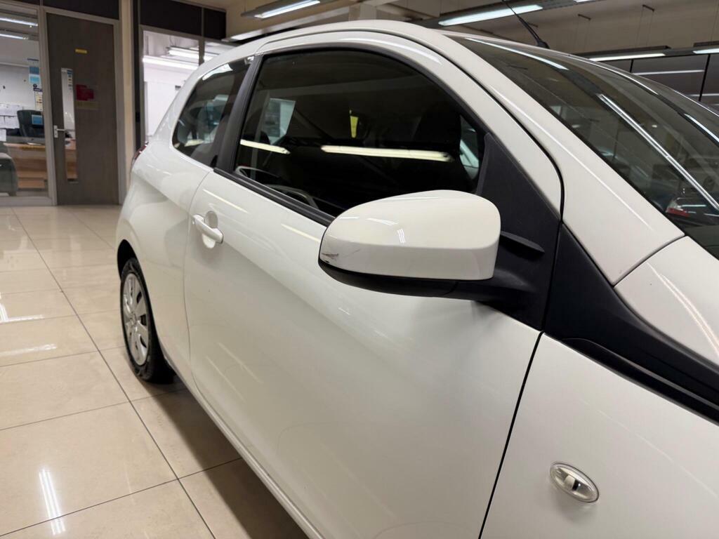 Peugeot 108 1.0 Active Top 68 Bhp White #12
