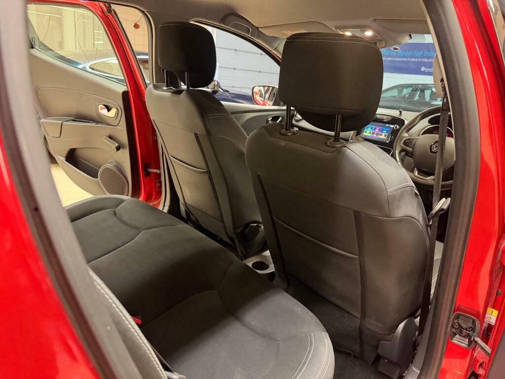 Renault Clio Renault Clio 0.9 Tce 90 Iconic Red #10