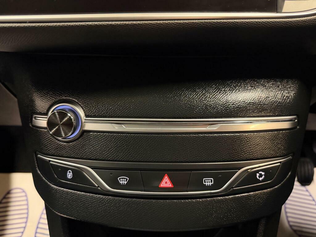 Peugeot 308 SW Active Grey #23