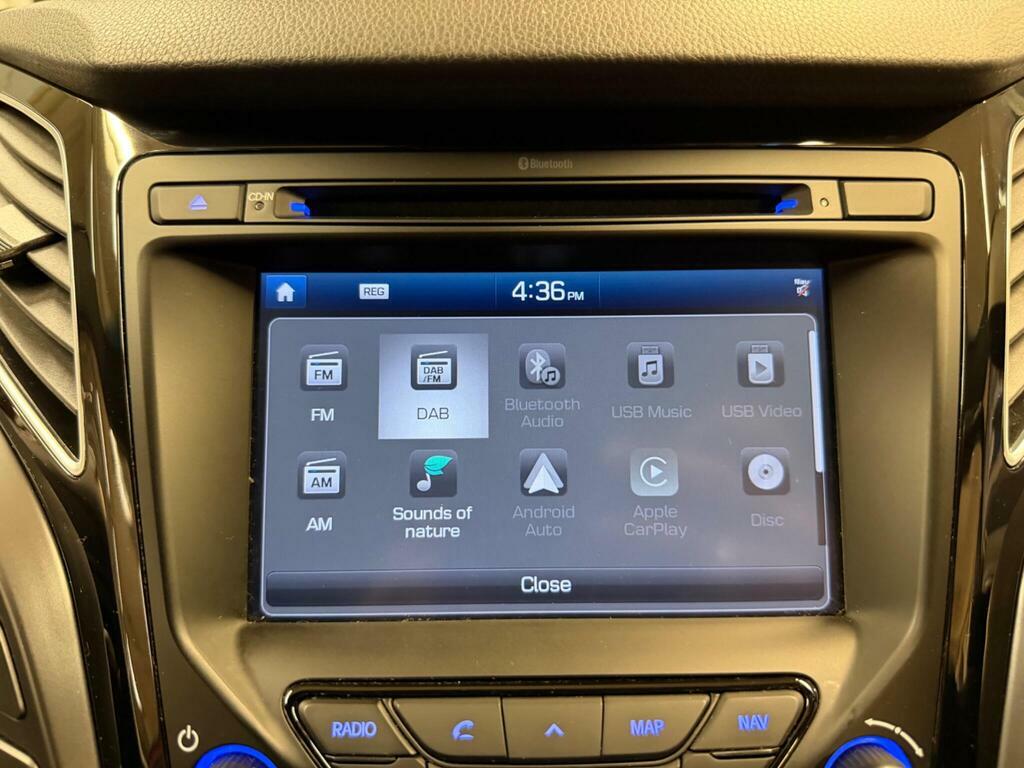 Hyundai I40 1.7 Premium Blue Drive Black #29