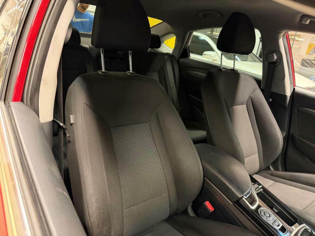 Hyundai I40 1.7 Premium Blue Drive Black #17