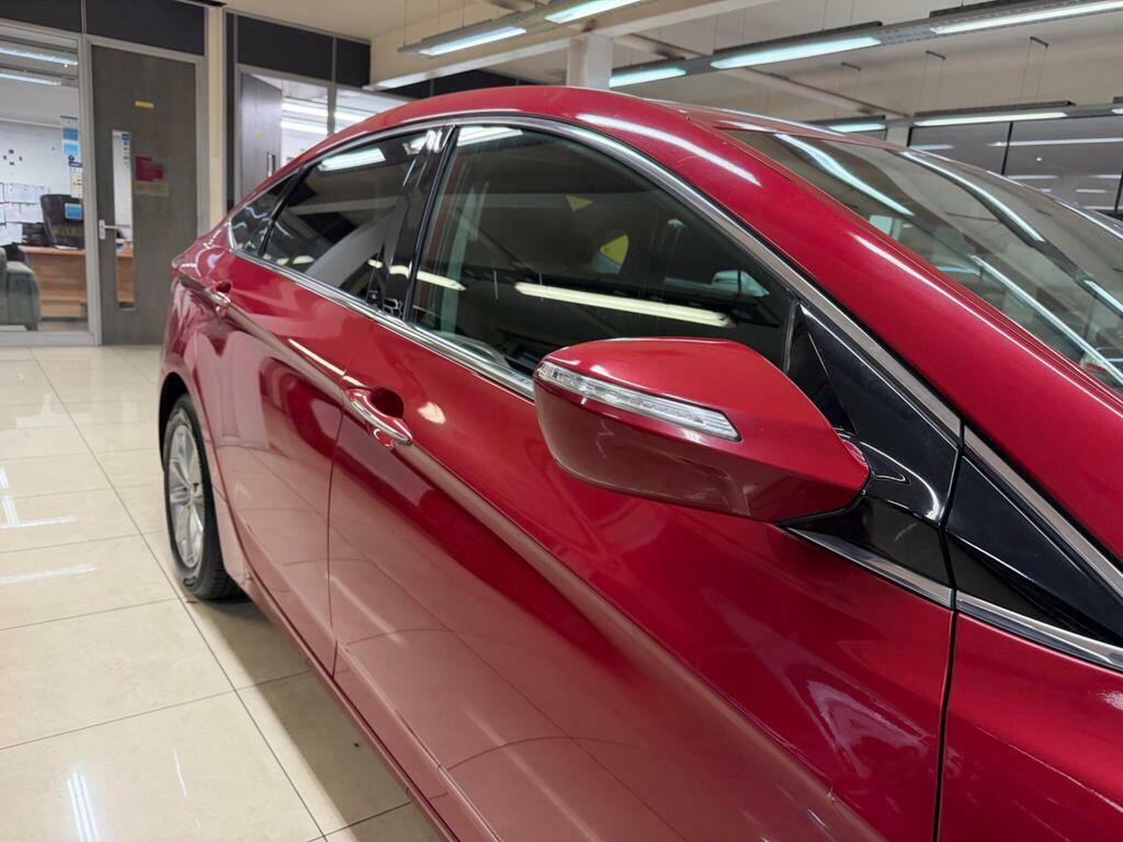 Hyundai I40 1.7 Premium Blue Drive Black #14