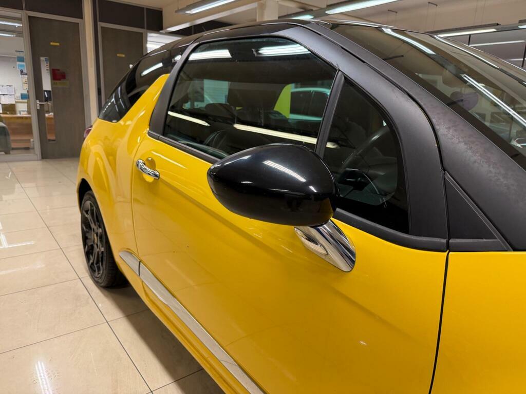 Citroen DS3 E-hdi Airdream Ultra Prestige White #11