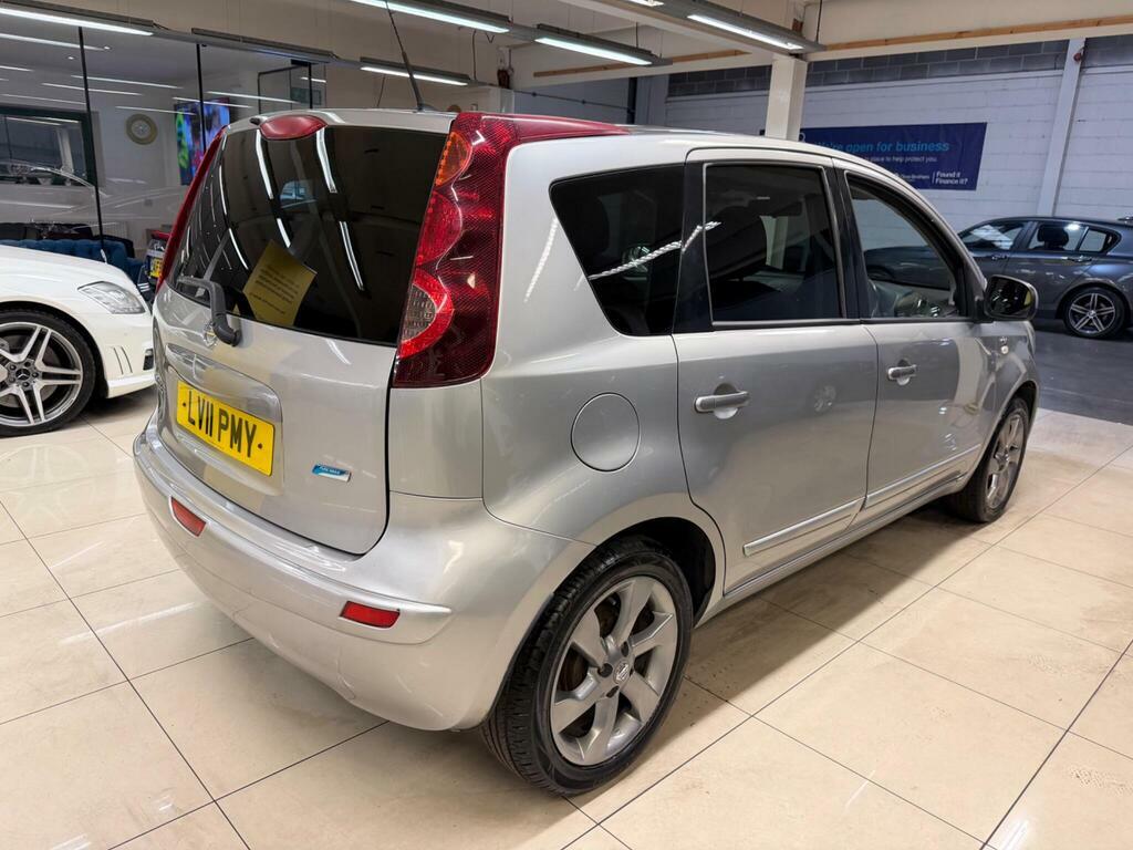 Nissan Note 1.4 16V N-tec Euro 5 Silver #6