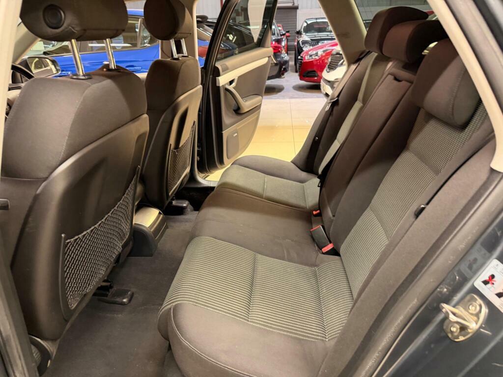 Audi A4 Avant Avant 2.0 Tdi Executive S Line Estate M Grey #17