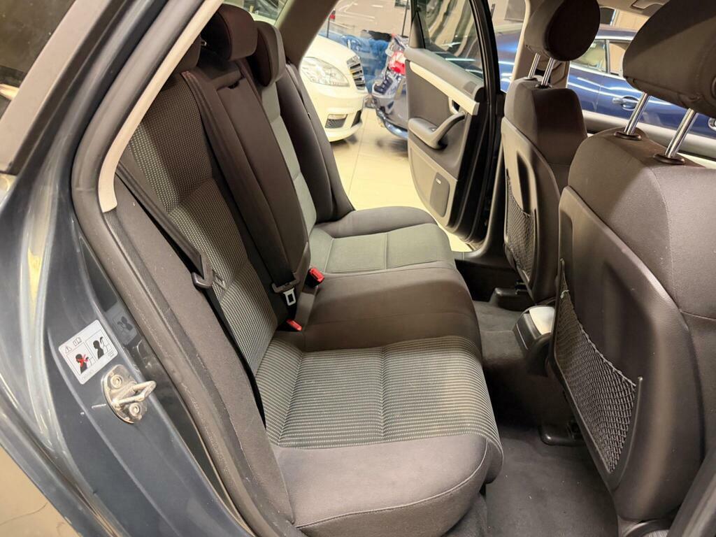Audi A4 Avant Avant 2.0 Tdi Executive S Line Estate M Grey #14