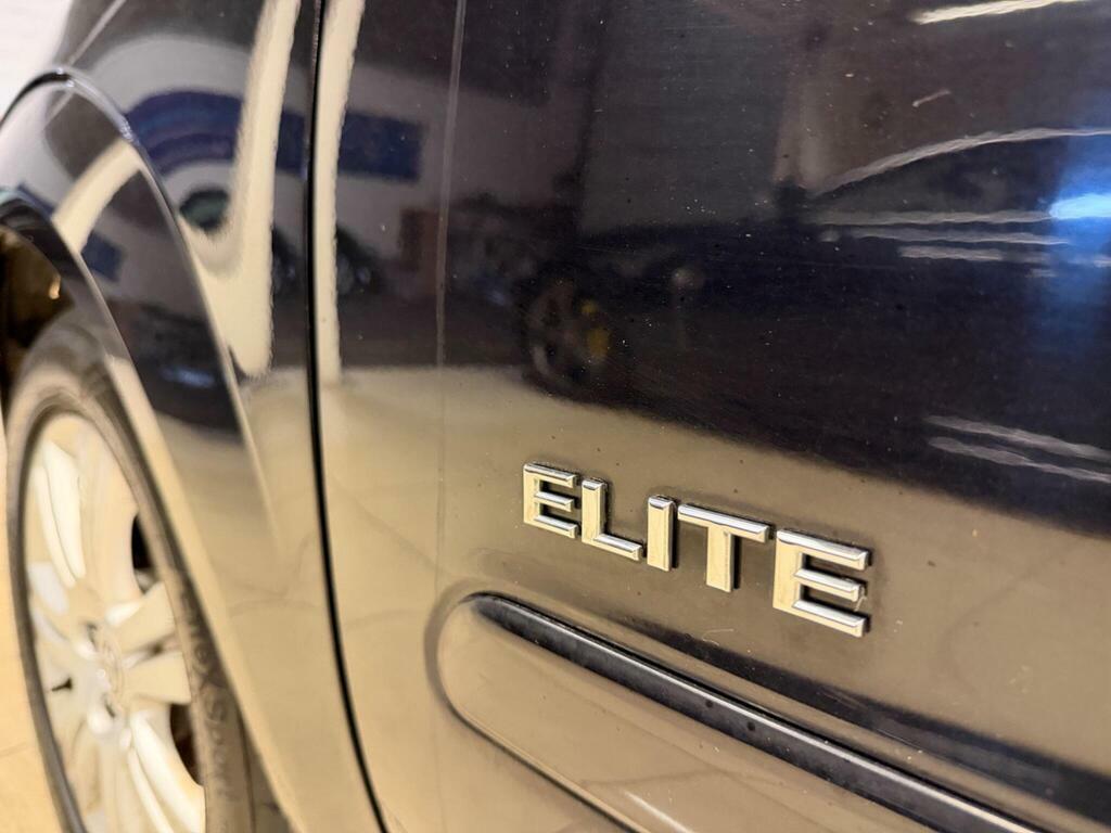 Vauxhall Zafira Life Silver #7