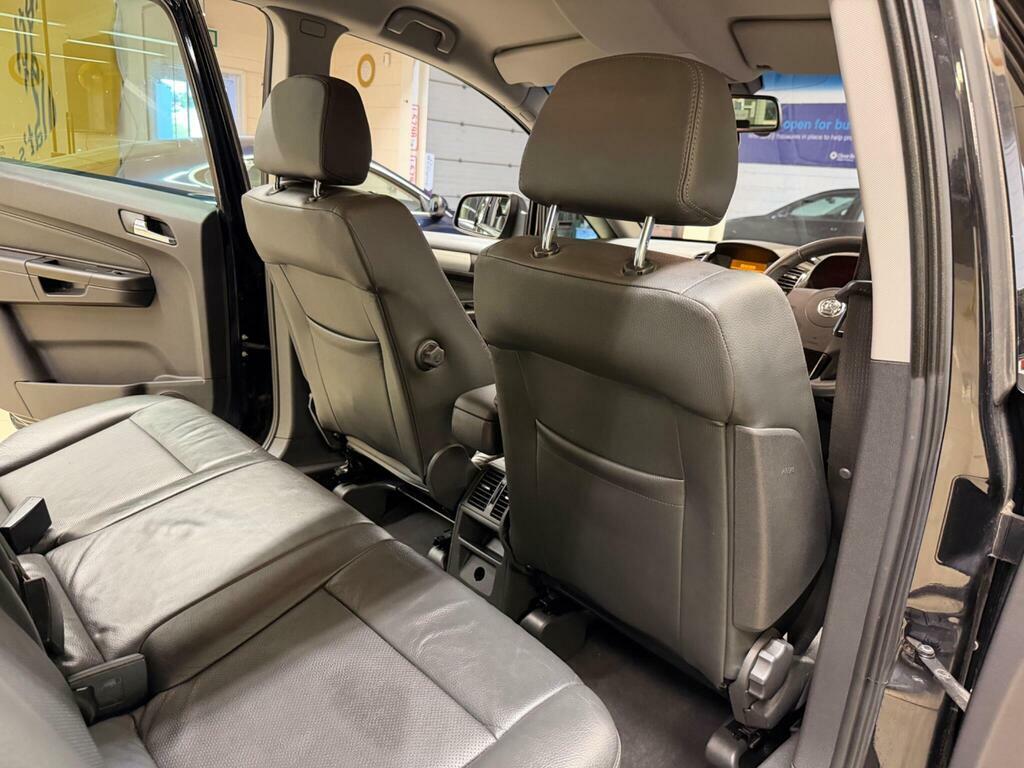 Vauxhall Zafira Life Silver #12