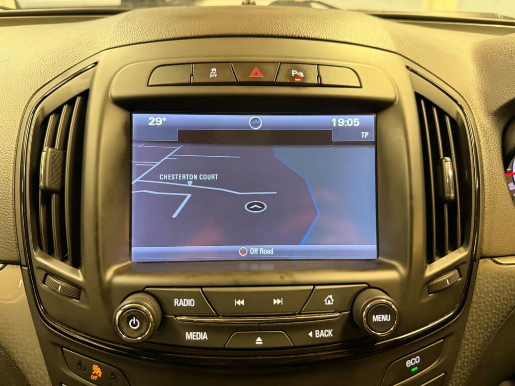 Vauxhall Insignia 1.6 Turbo D Ecotec Design Nav Gransport Black #26