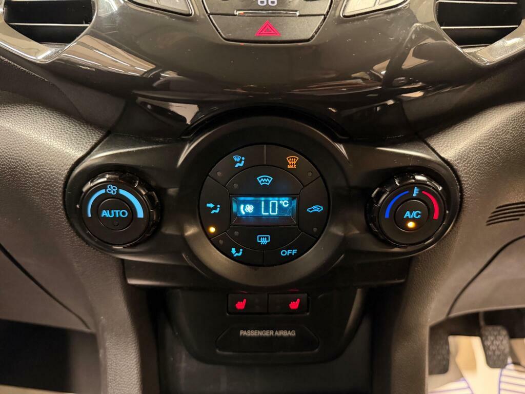 Ford Ecosport 1.5 Tdci 95 Titanium 17In Black #20