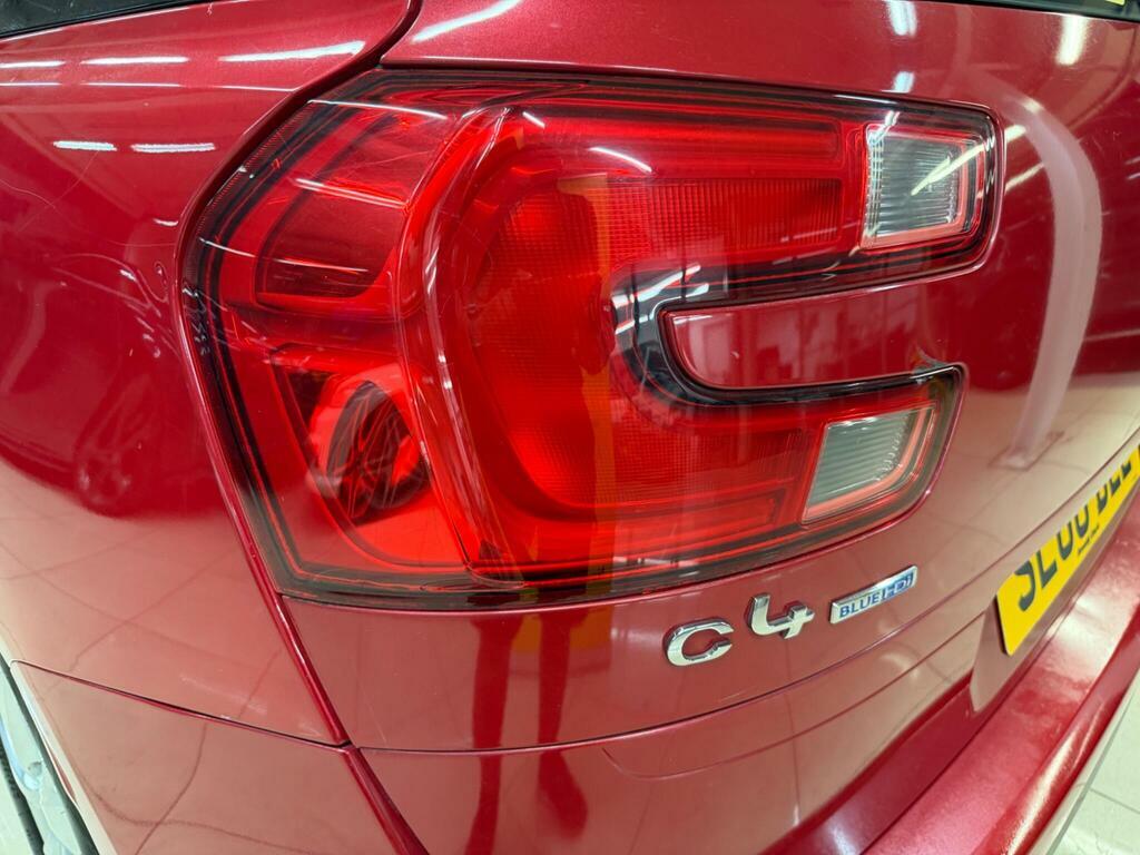 Citroen Grand C4 Picasso Selection Red #12