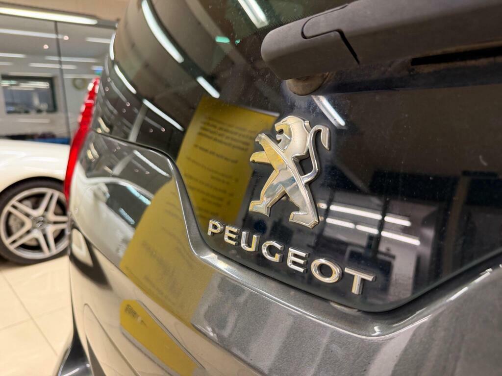 Peugeot 5008 5008 Active Bluehdi Ss Grey #8