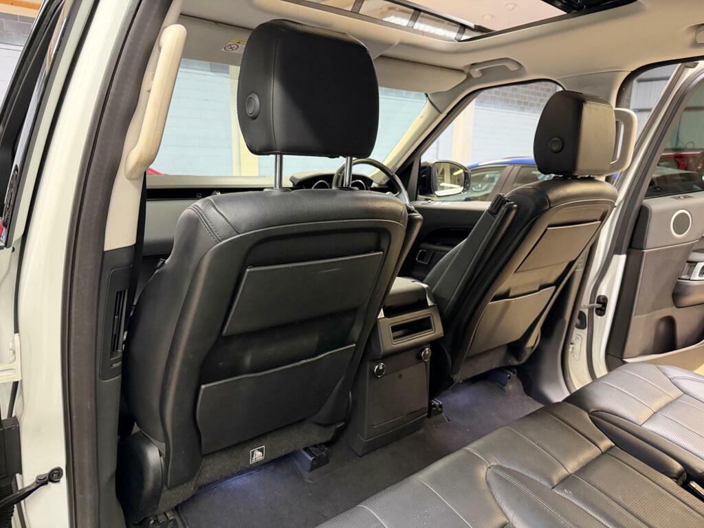 Land Rover Discovery 3.0 Td6 Hse Luxury  #23