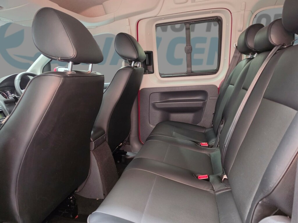 Volkswagen Caddy Maxi Life 2L Null Red #25