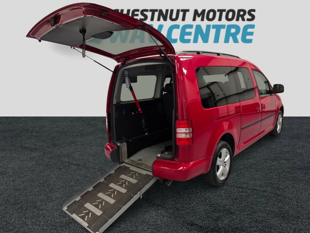 Volkswagen Caddy Maxi Life 2L Null Red #1
