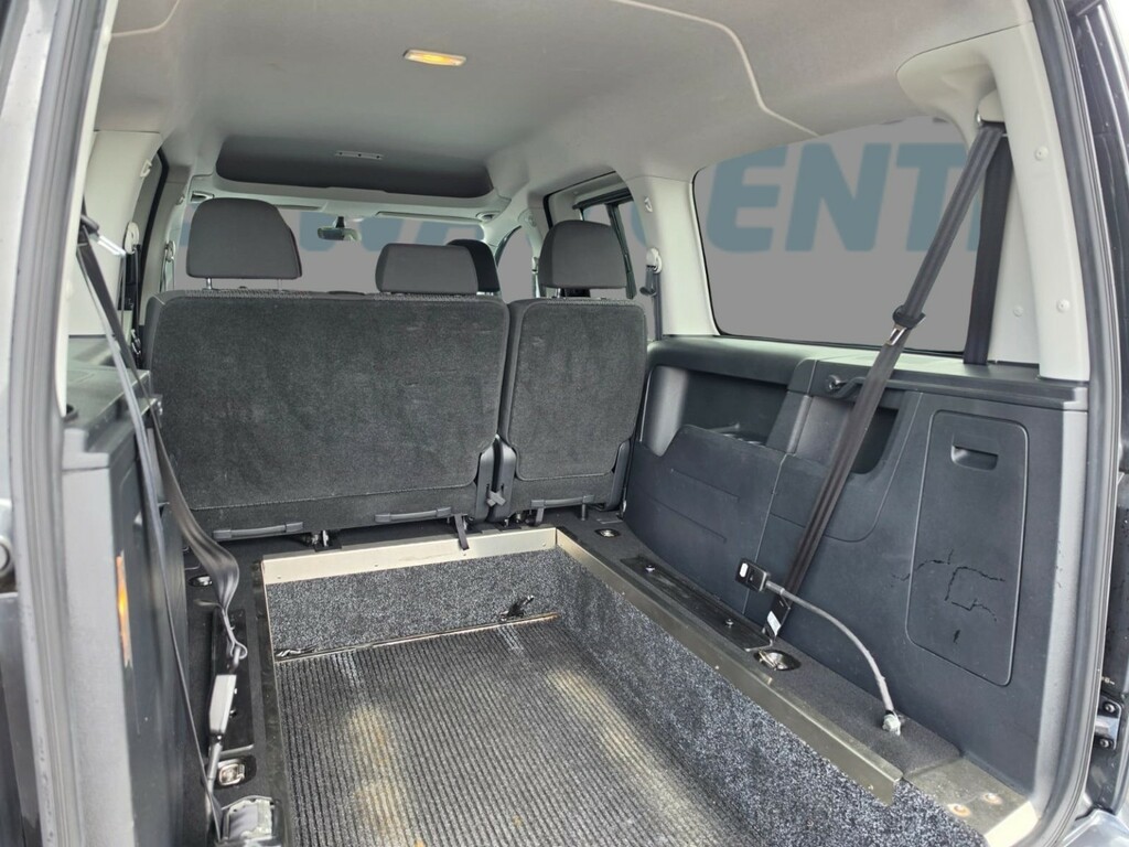 Volkswagen Caddy Maxi Life 2L Null Silver #10