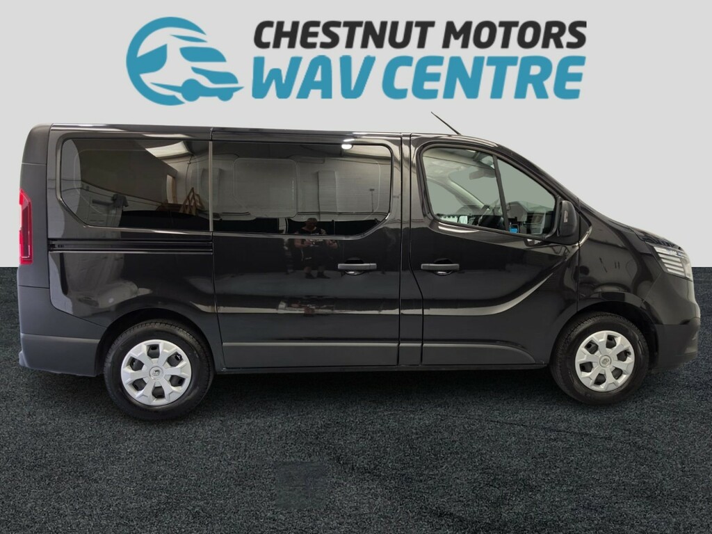 Renault Trafic Wav Wheelchair Access Vehicle 5 Seats 2.0 Die Black #2