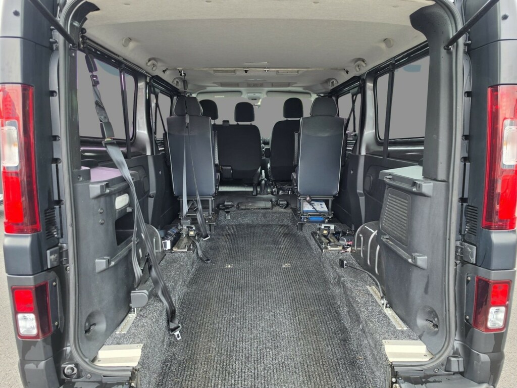 Vauxhall Vivaro Wheelchair Accessible Vehicle Vivaro Wav Wheelchai Grey #5