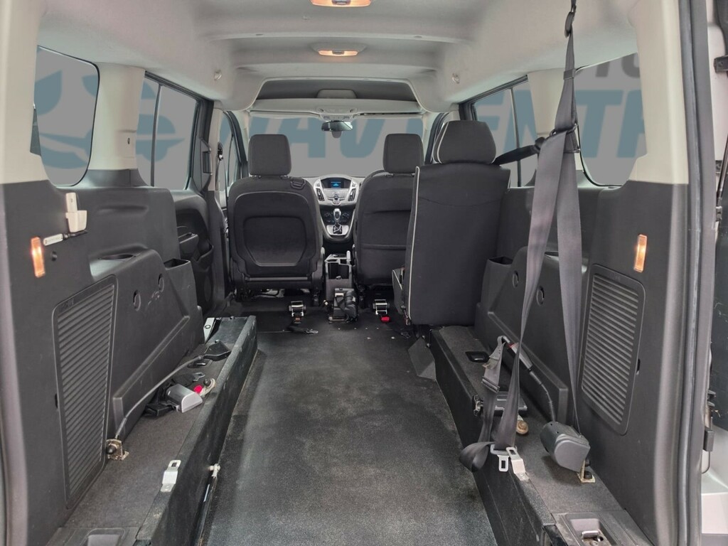 Ford Grand Tourneo Connect 1.5 Ecoblue 120 Titanium Powershift Red #8