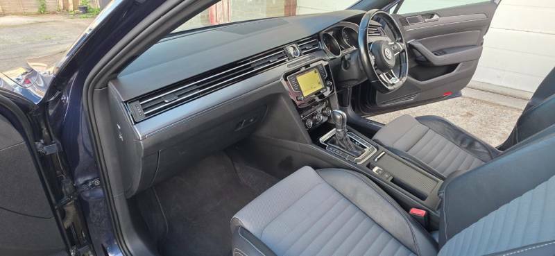 Volkswagen Passat 1.4 Se Business Tsi Dsg 148 Bhp Blue #16