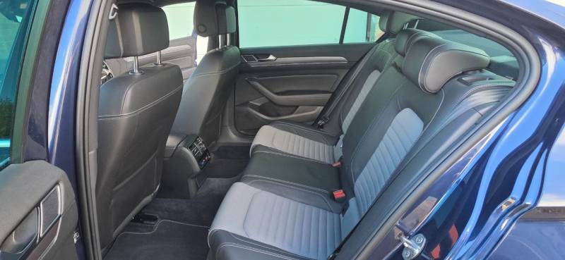 Volkswagen Passat 1.4 Se Business Tsi Dsg 148 Bhp Blue #21