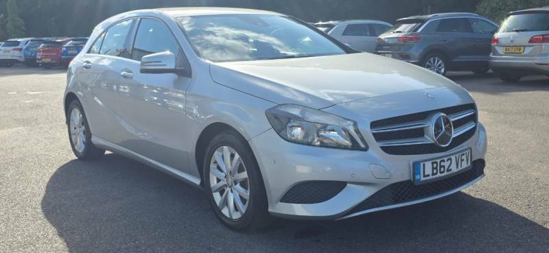 Mercedes-Benz A Class A180 Blueefficiency Se Silver #3