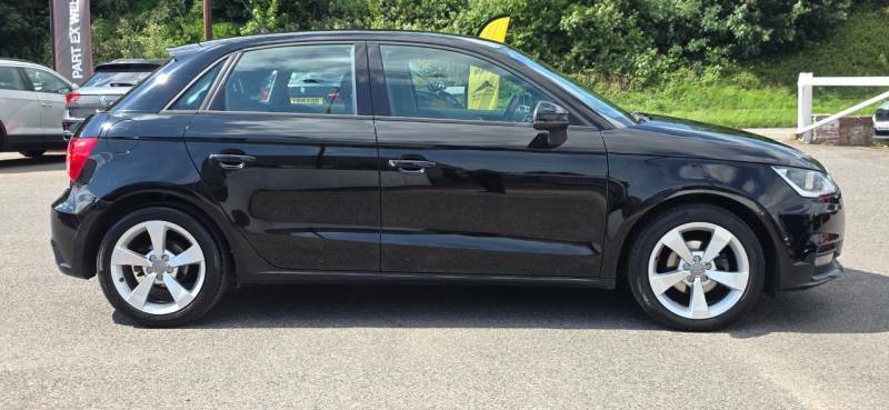 Audi A1 1.0 Tfsi Sport Nav Black #2