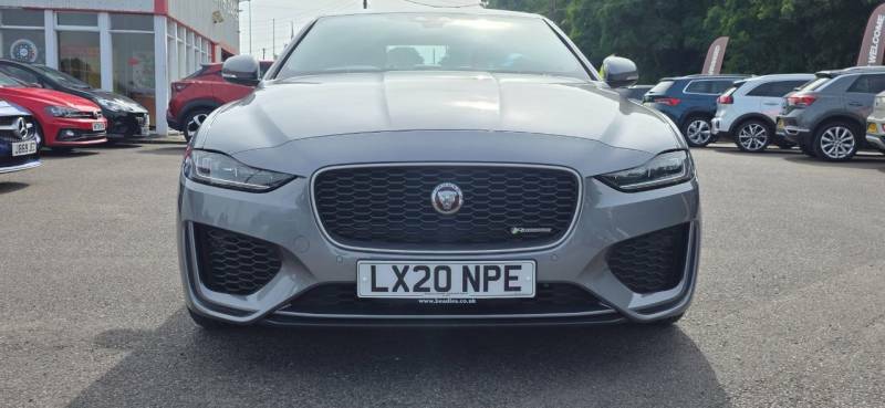 Jaguar XE 2.0 P250i Hse Black #8