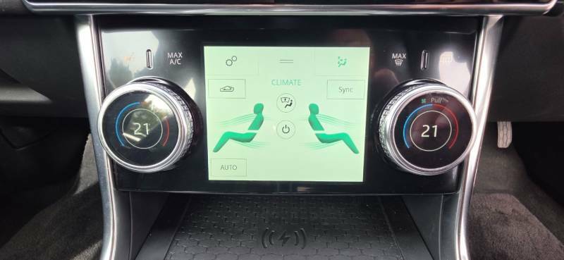 Jaguar XE 2.0 P250i Hse Black #20